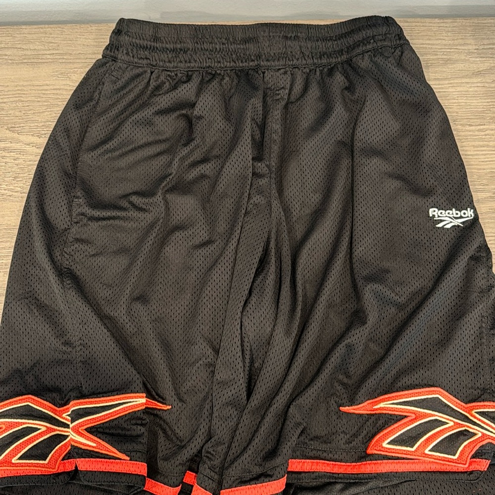 Reebok Old-School Basketball Shorts - Men’s Size Medium